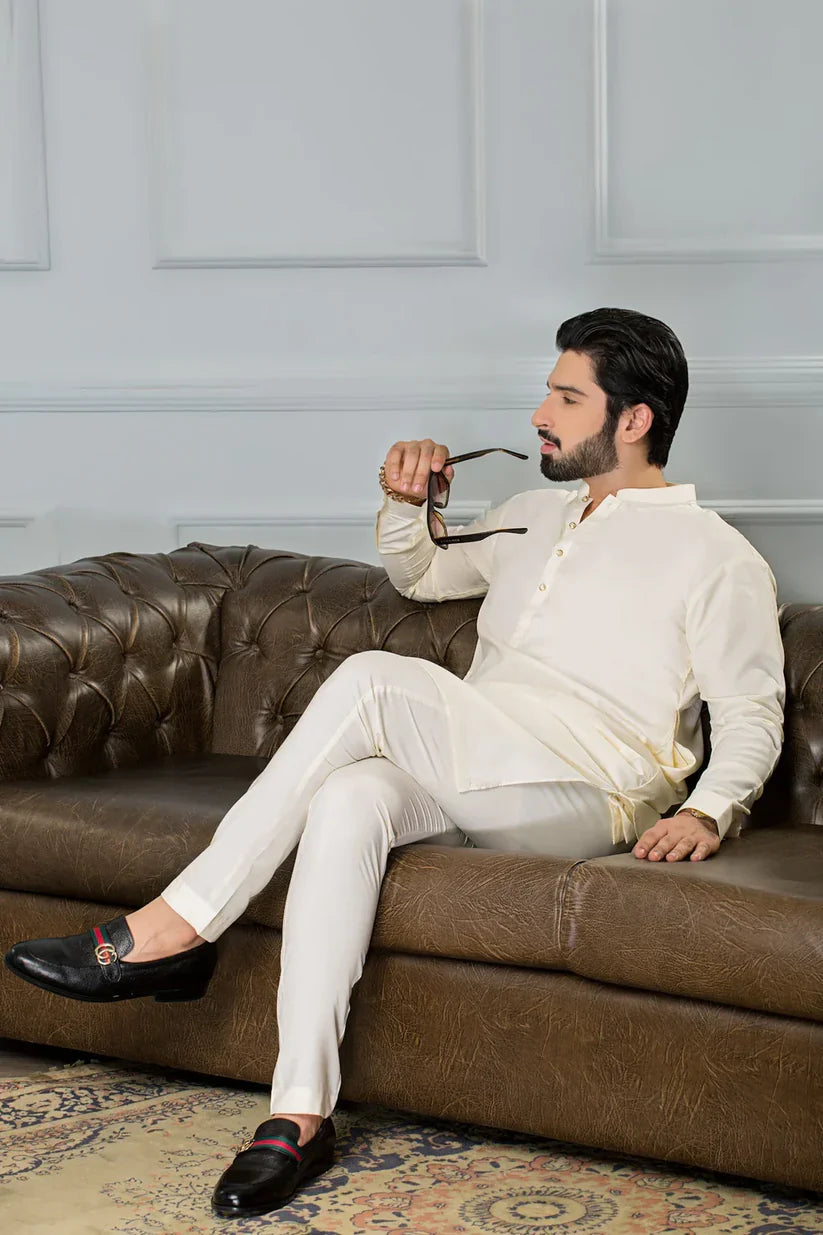 UNSTITCHED 8 POND BOSKI (CREAM COLOR)